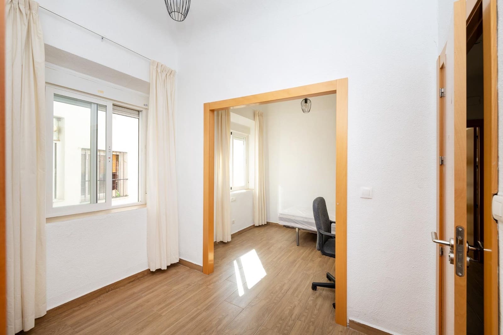 3 bedroom Flat for sale in Granada city - € 235,000 (Ref: 9732456)