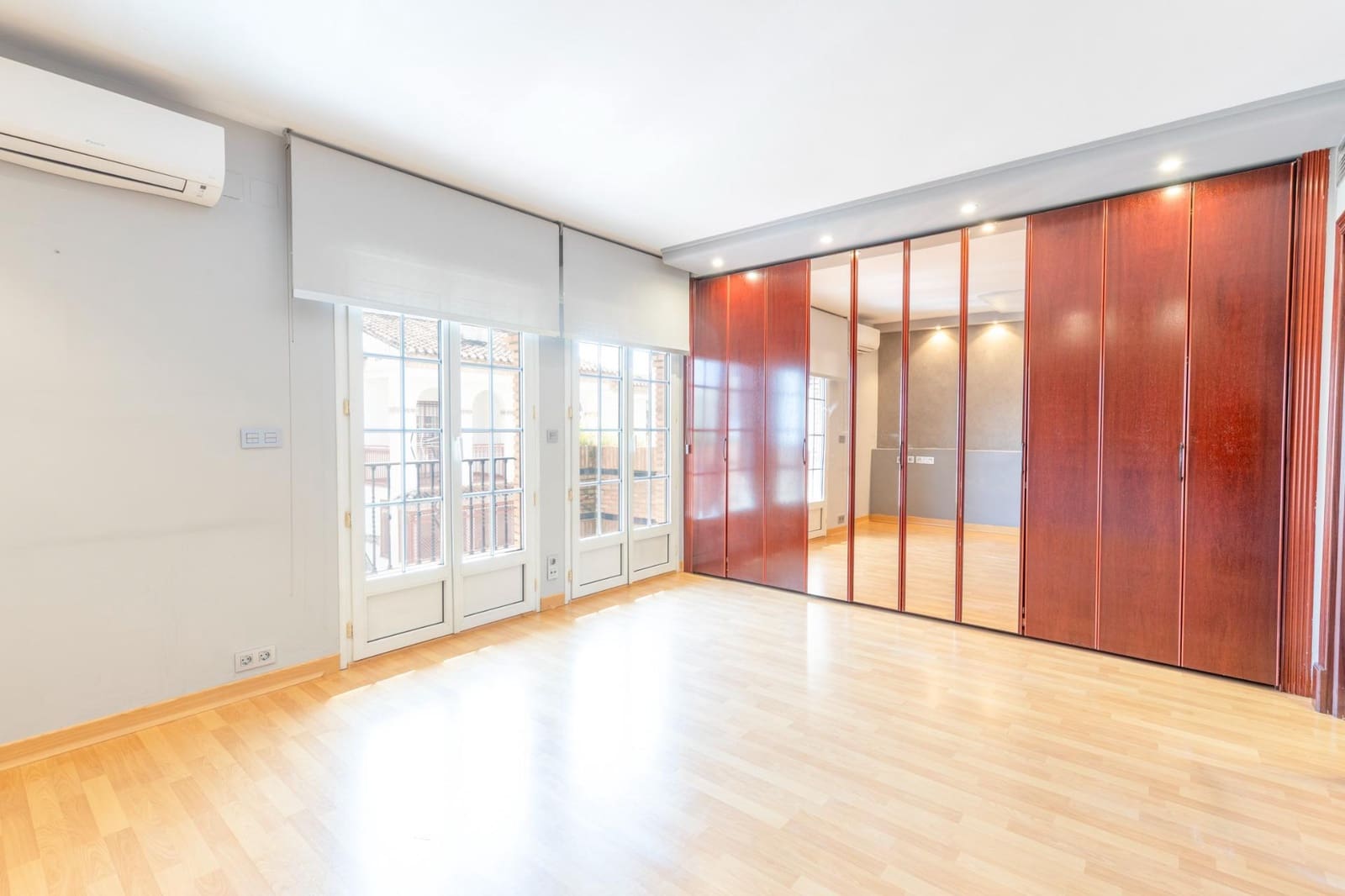 3 camera da letto Villa in vendita in Granada citta con piscina garage - 780.000 € (Rif: 9732459)