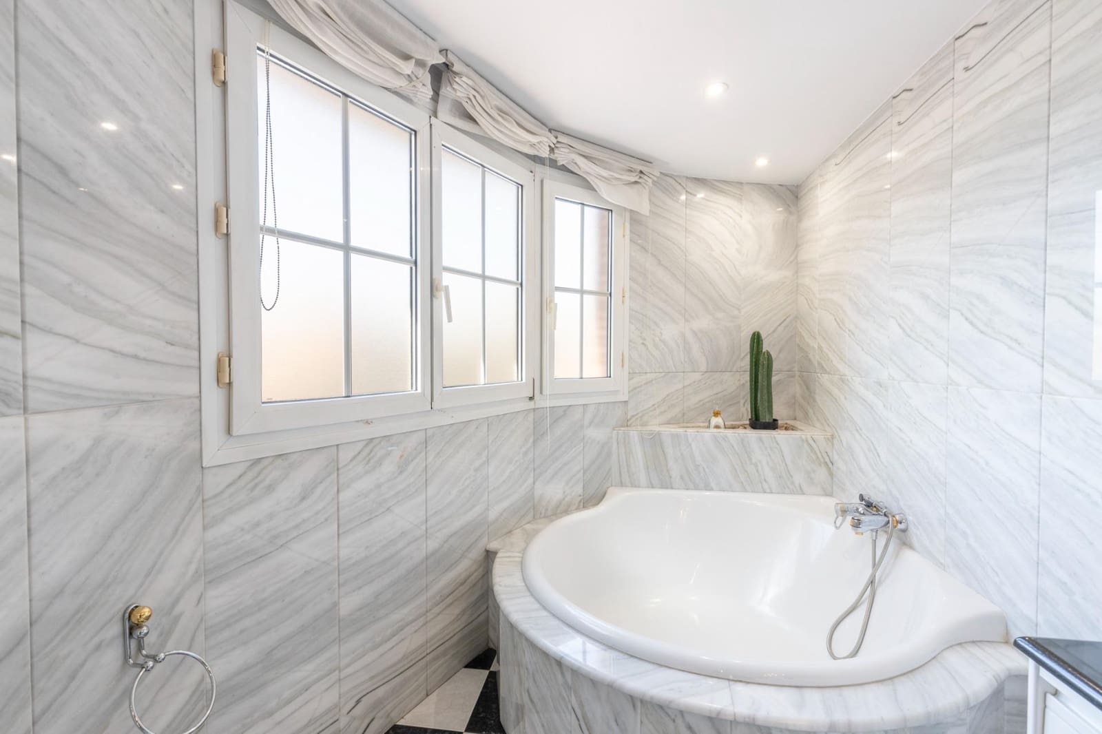 3 camera da letto Villa in vendita in Granada citta con piscina garage - 780.000 € (Rif: 9732459)