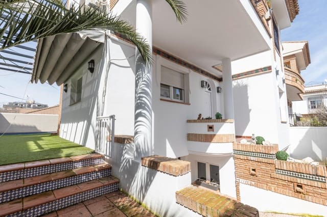 3 camera da letto Villa in vendita in Granada città con piscina garage - 780.000 € (Rif: 9732459)