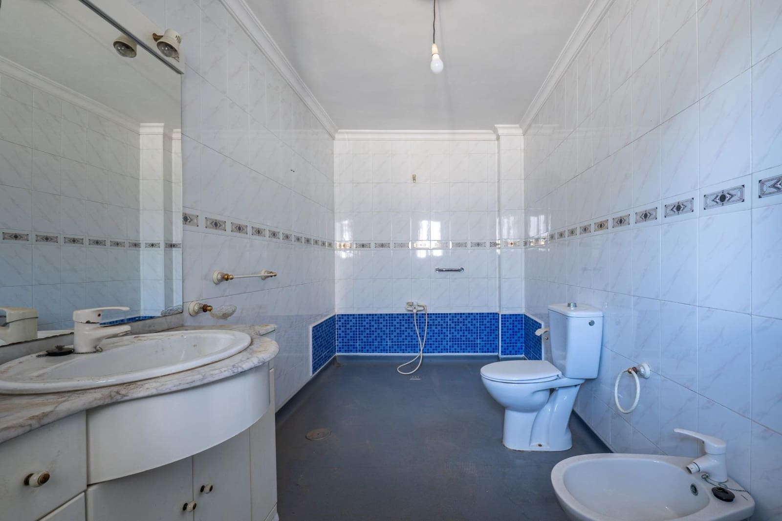 4 slaapkamer Huis te koop in Albolote - € 230.000 (Ref: 9732460)