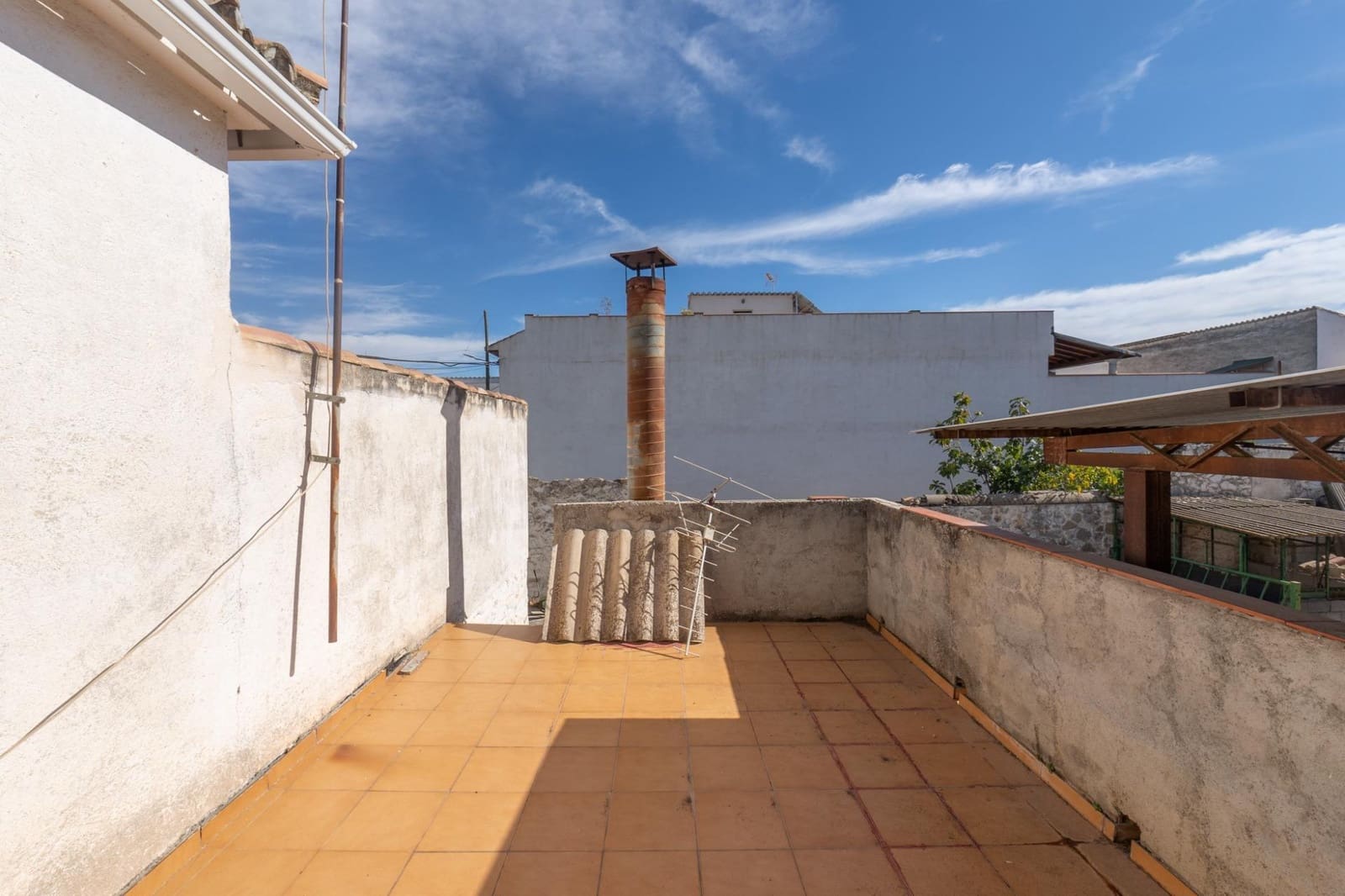 4 slaapkamer Huis te koop in Albolote - € 230.000 (Ref: 9732460)