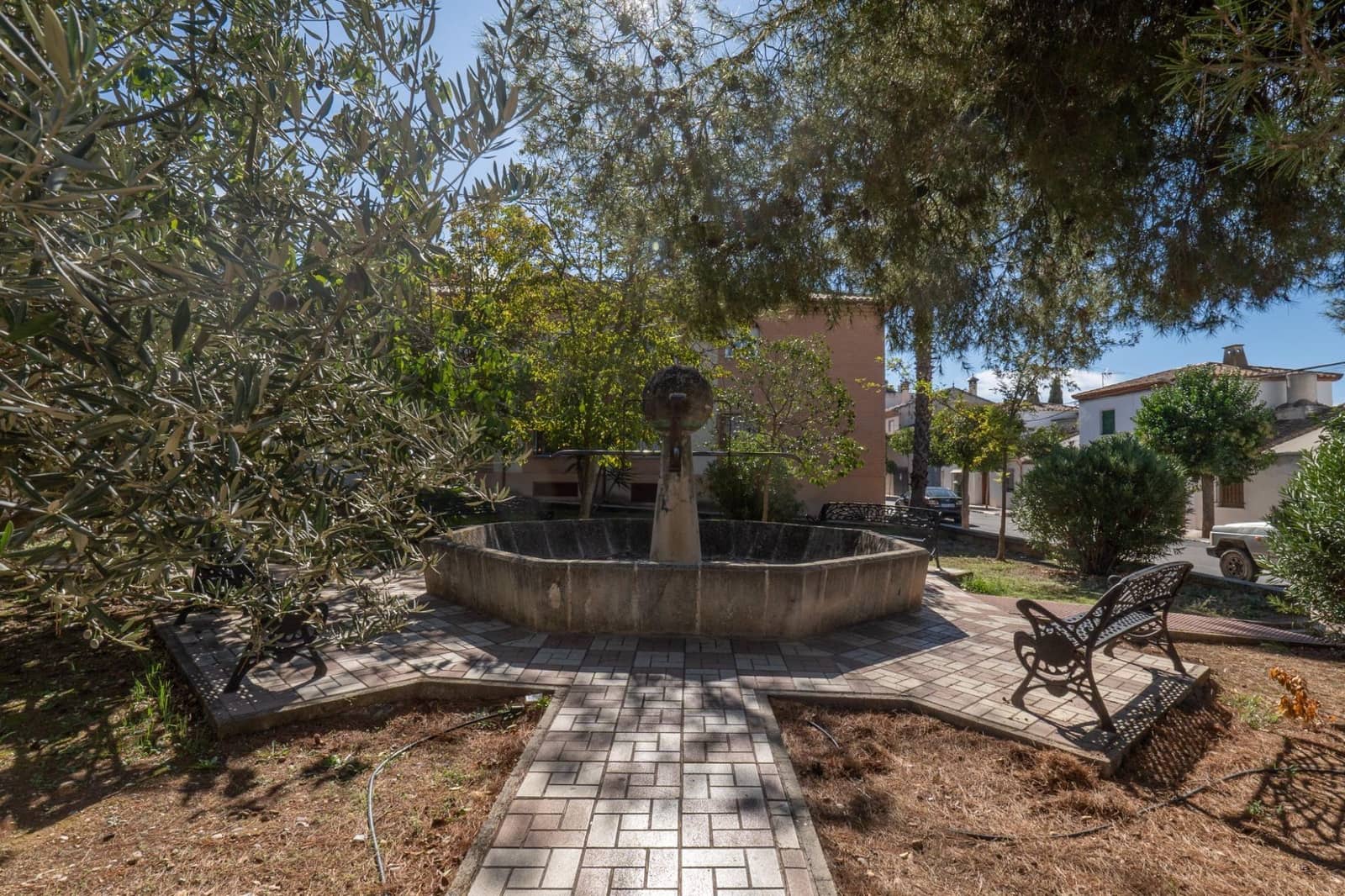 4 slaapkamer Huis te koop in Albolote - € 230.000 (Ref: 9732460)