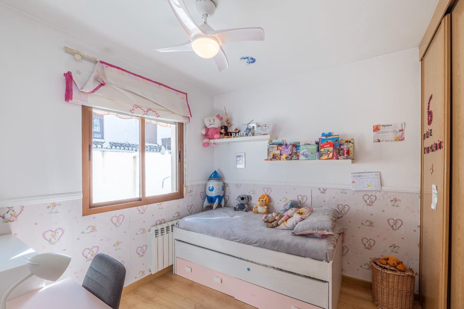 4 soveværelse Rækkehus til salg i Viznar med swimmingpool garage - € 214.900 (Ref: 9732461)