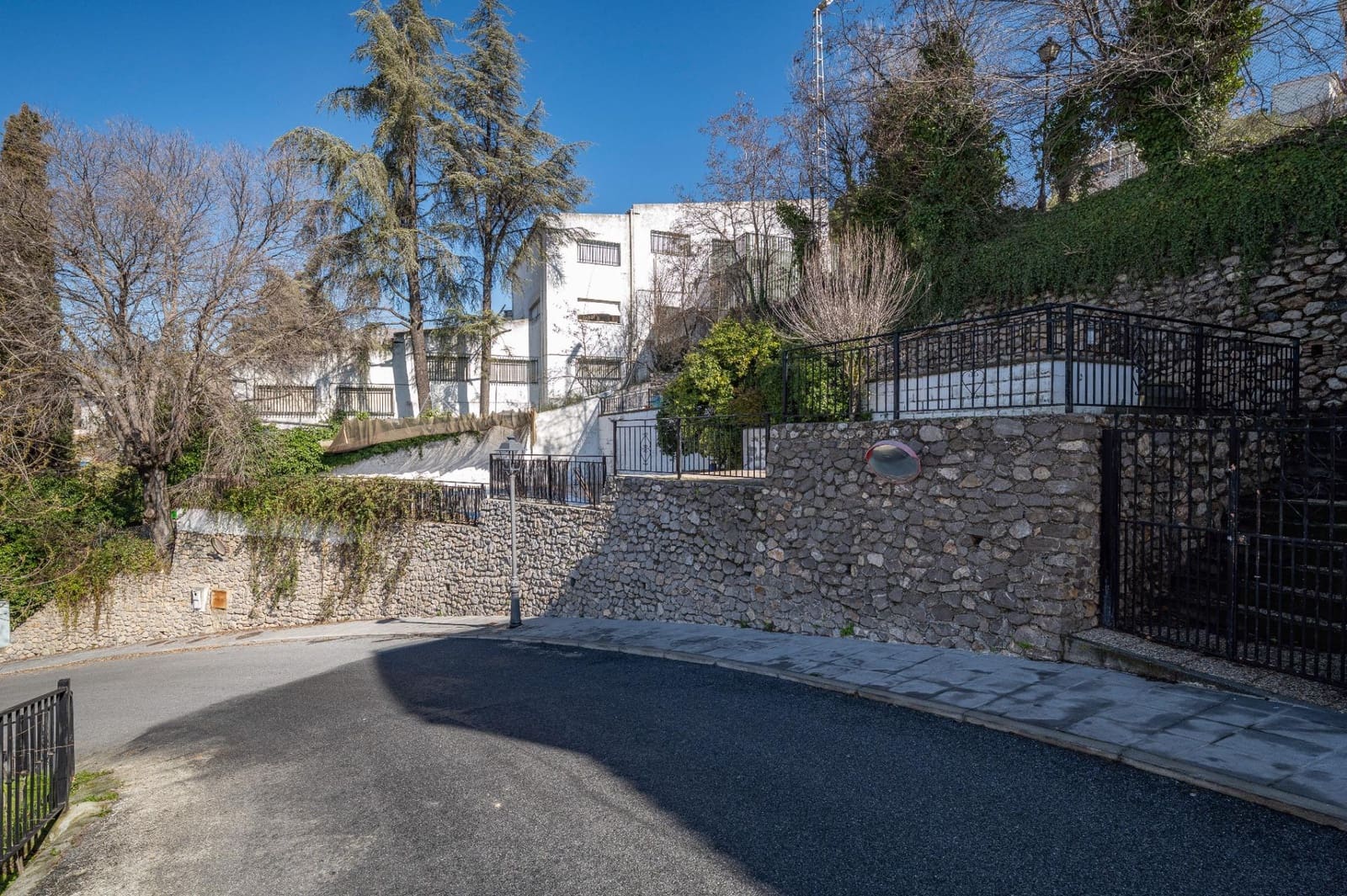 4 soveværelse Rækkehus til salg i Viznar med swimmingpool garage - € 214.900 (Ref: 9732461)