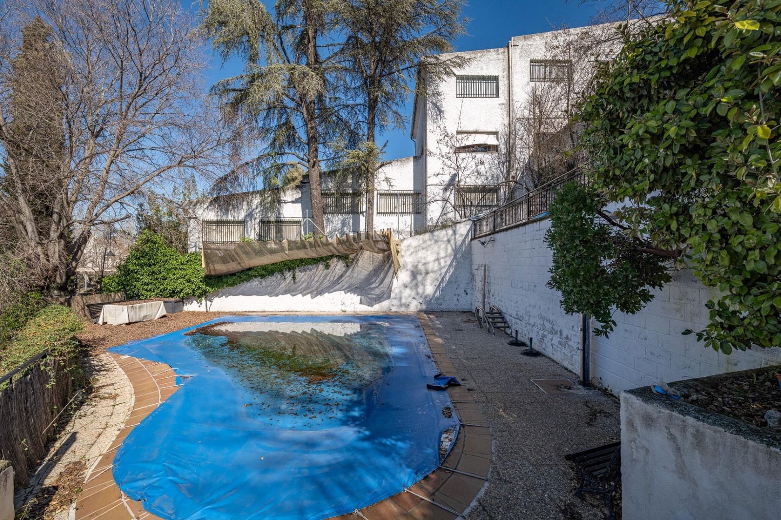 4 soveværelse Rækkehus til salg i Viznar med swimmingpool garage - € 214.900 (Ref: 9732461)