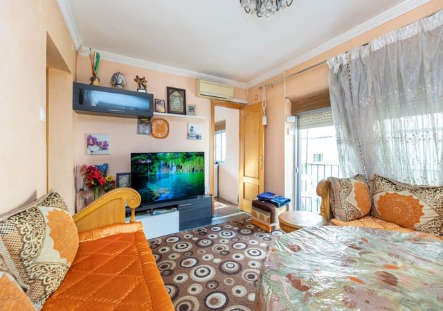 3 soveværelse Lejlighed til salg i Zaidin, Granada by - € 190.000 (Ref: 9735831)