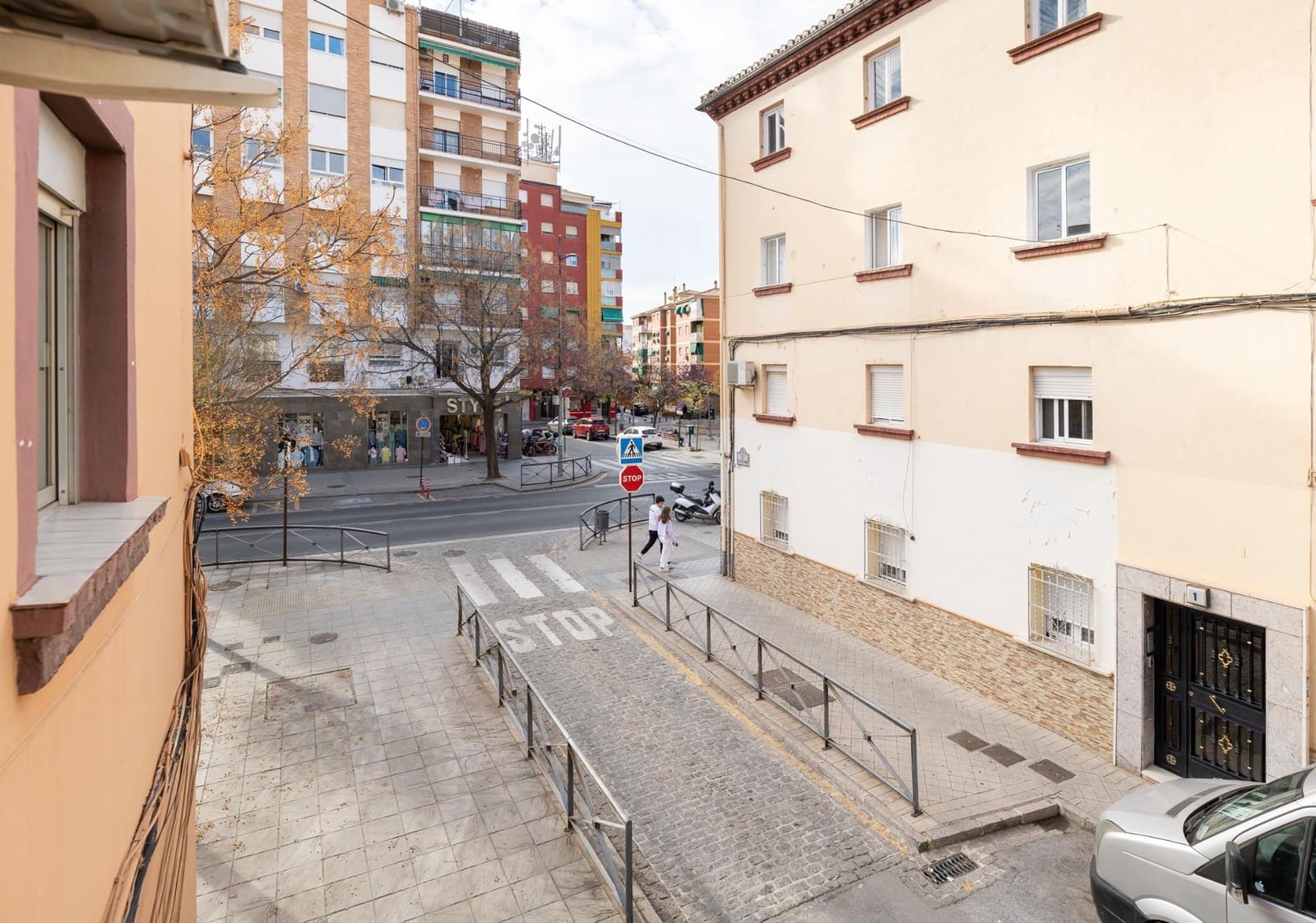 3 bedroom Flat for sale in Granada city - € 190,000 (Ref: 9735831)