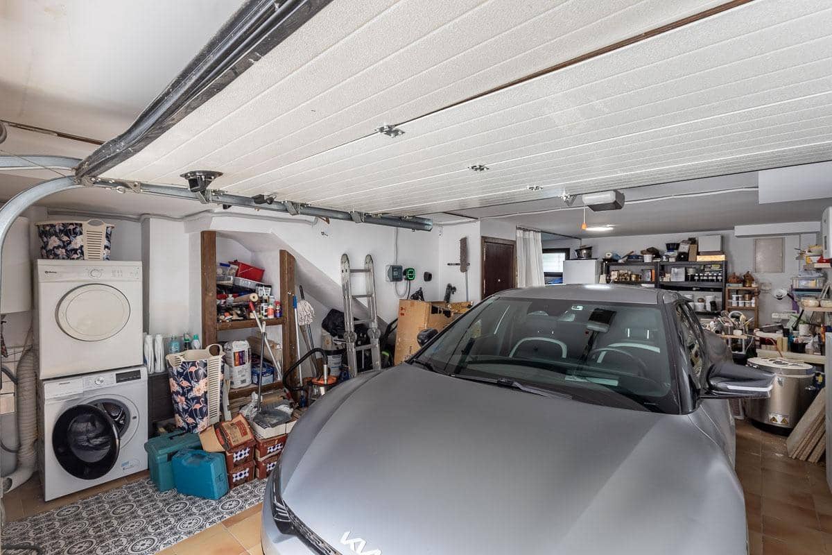 3 quarto Moradia Geminada para venda em Monachil com piscina garagem - 325 000 € (Ref: 9735832)