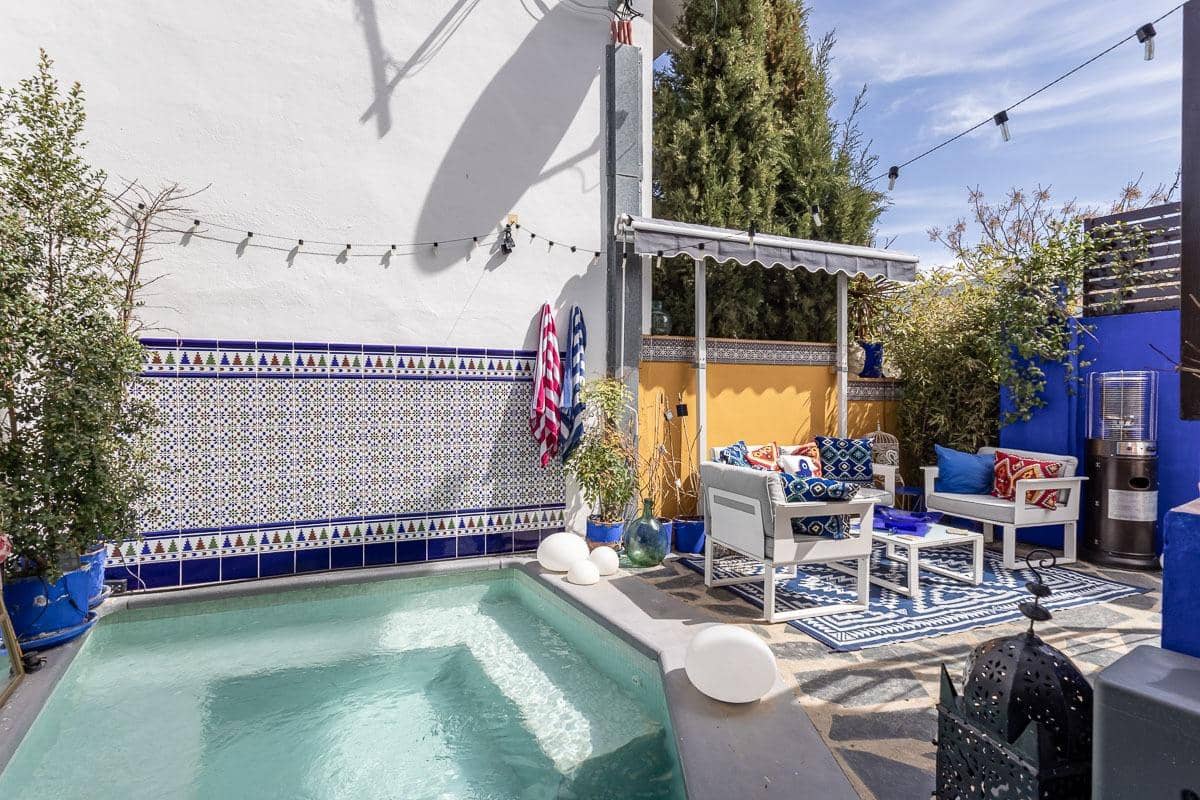 3 quarto Moradia Geminada para venda em Monachil com piscina garagem - 325 000 € (Ref: 9735832)