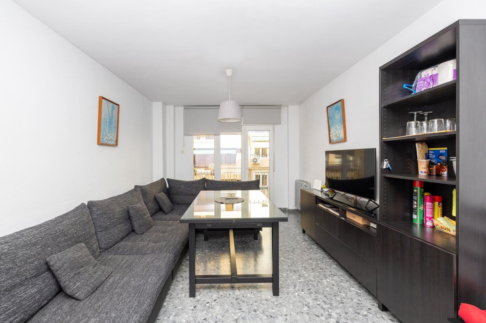 4 bedroom Apartment for sale in Granada city - € 350,000 (Ref: 9735833)