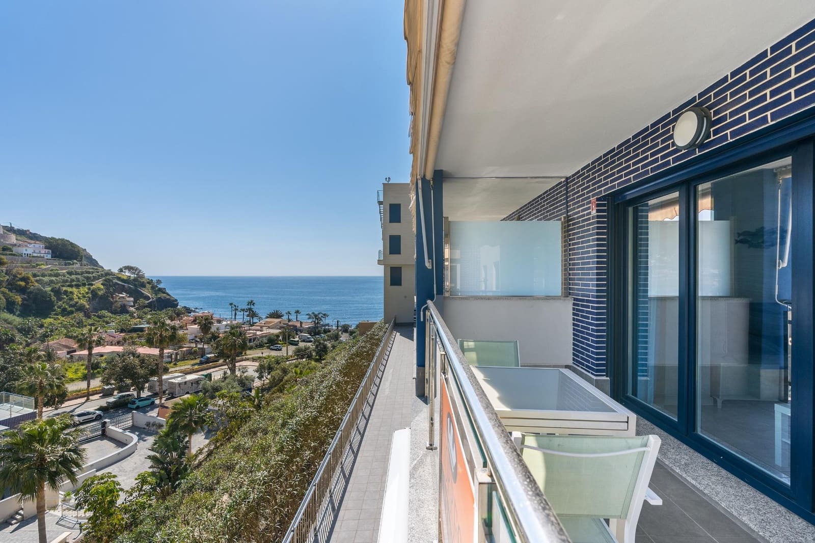 3 slaapkamer Flat te koop in Almunecar met zwembad garage - € 365.000 (Ref: 9735834)