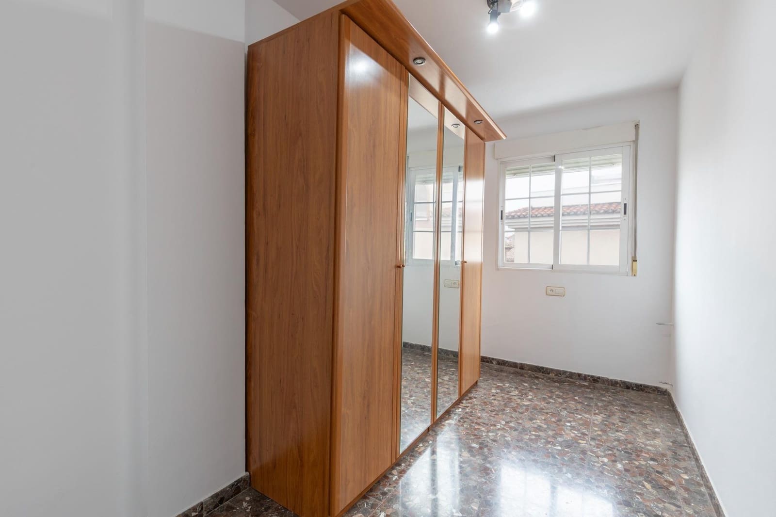 3 Zimmer Reihenhaus zu verkaufen in Maracena mit Garage - 279.900 € (Ref: 9735835)