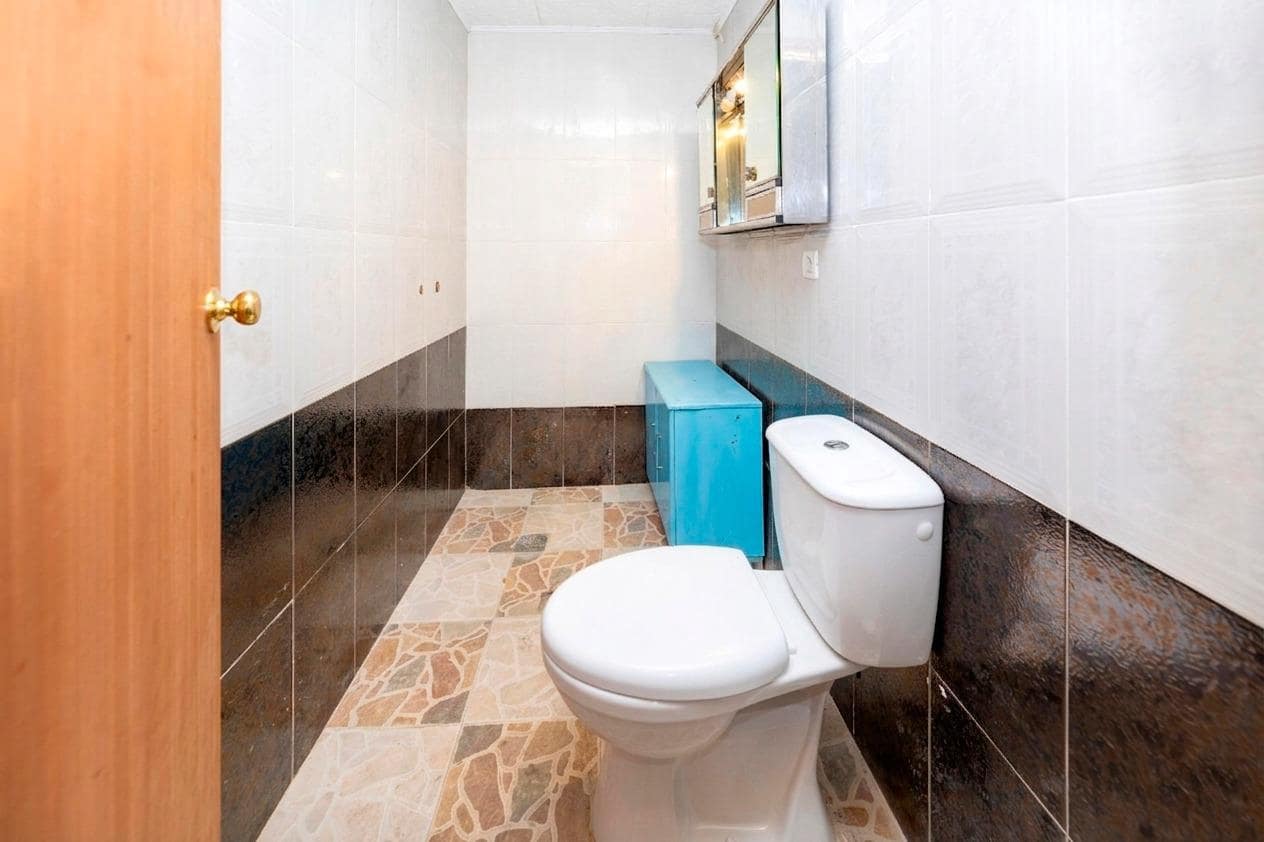 3 bedroom Terraced Villa for sale in Cenes de la Vega with garage - € 215,000 (Ref: 9735836)