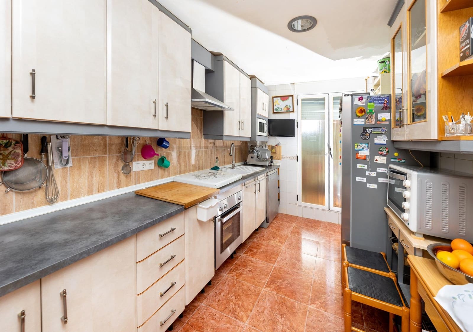 3 bedroom Terraced Villa for sale in Cenes de la Vega with garage - € 215,000 (Ref: 9735836)