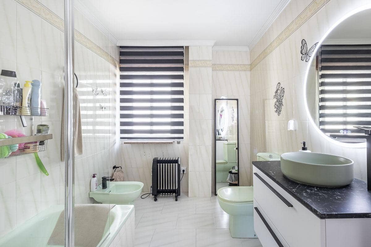 4 chambre Villa/Maison à vendre à Monachil avec garage - 315 000 € (Ref: 9735837)