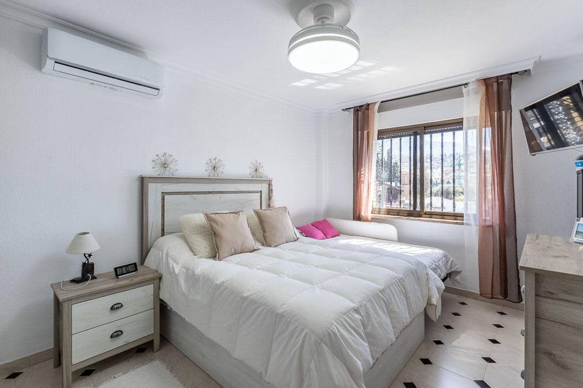 4 chambre Villa/Maison à vendre à Monachil avec garage - 315 000 € (Ref: 9735837)