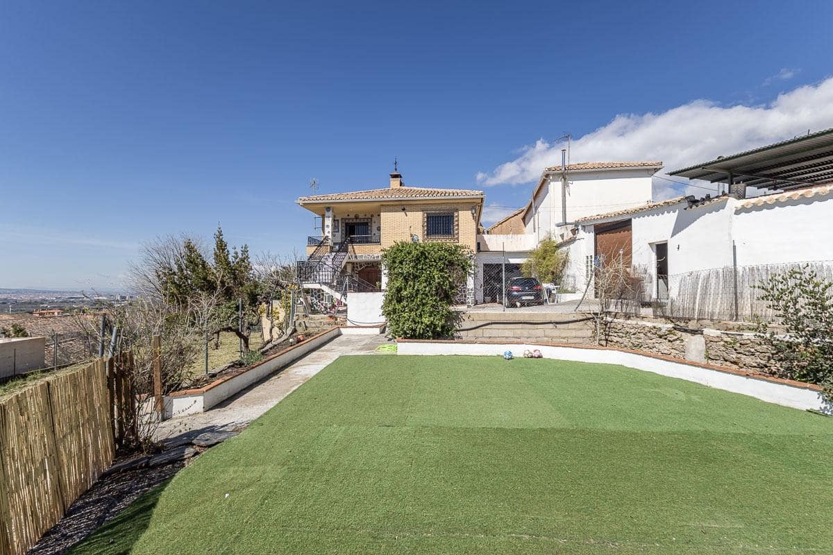 4 chambre Villa/Maison à vendre à Monachil avec garage - 315 000 € (Ref: 9735837)