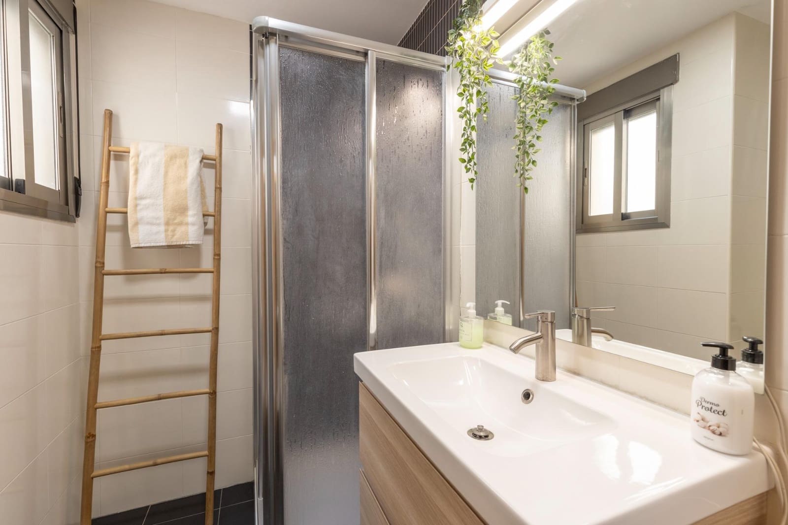 2 bedroom Apartment for sale in Santa Fe with garage - € 139,900 (Ref: 9739077)