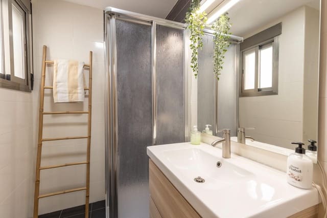 2 slaapkamer Appartement te koop in Santa Fe met garage - € 139.900 (Ref: 9739077)