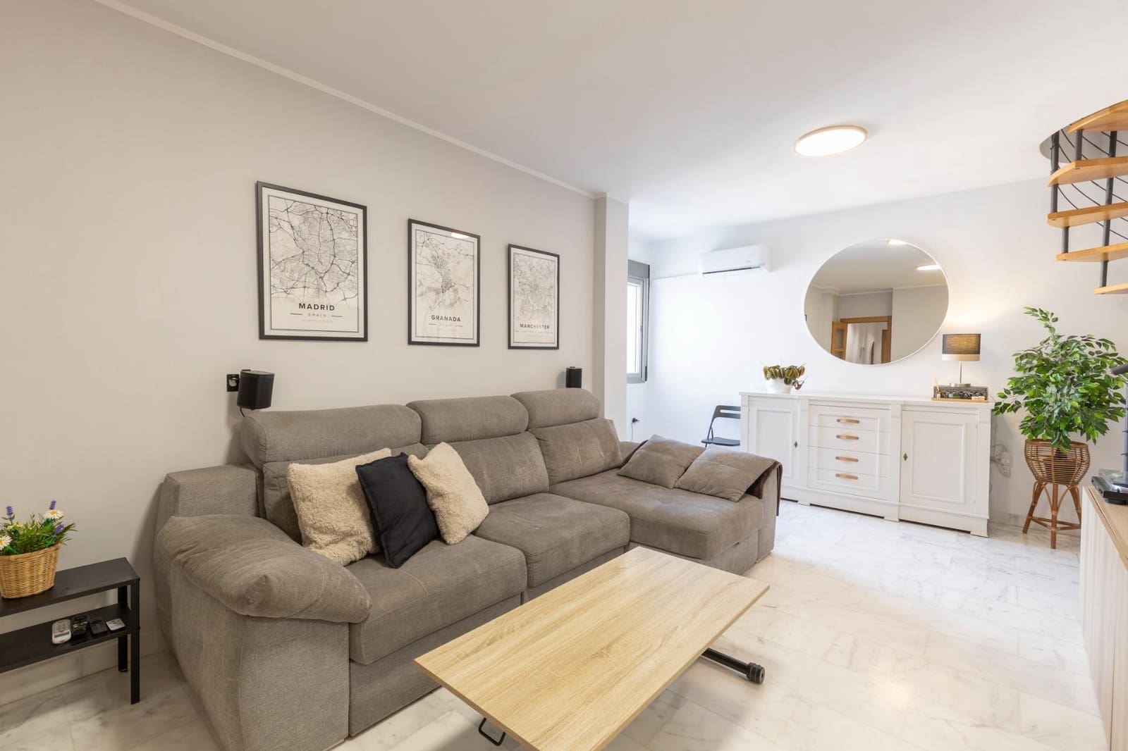 2 bedroom Apartment for sale in Santa Fe with garage - € 139,900 (Ref: 9739077)