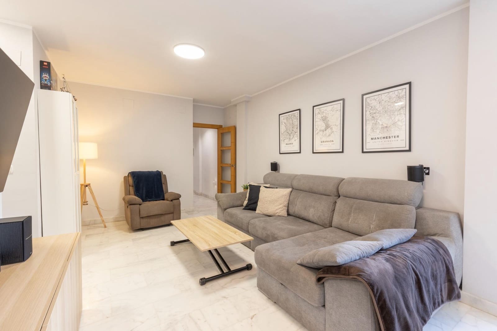 2 bedroom Apartment for sale in Santa Fe with garage - € 139,900 (Ref: 9739077)