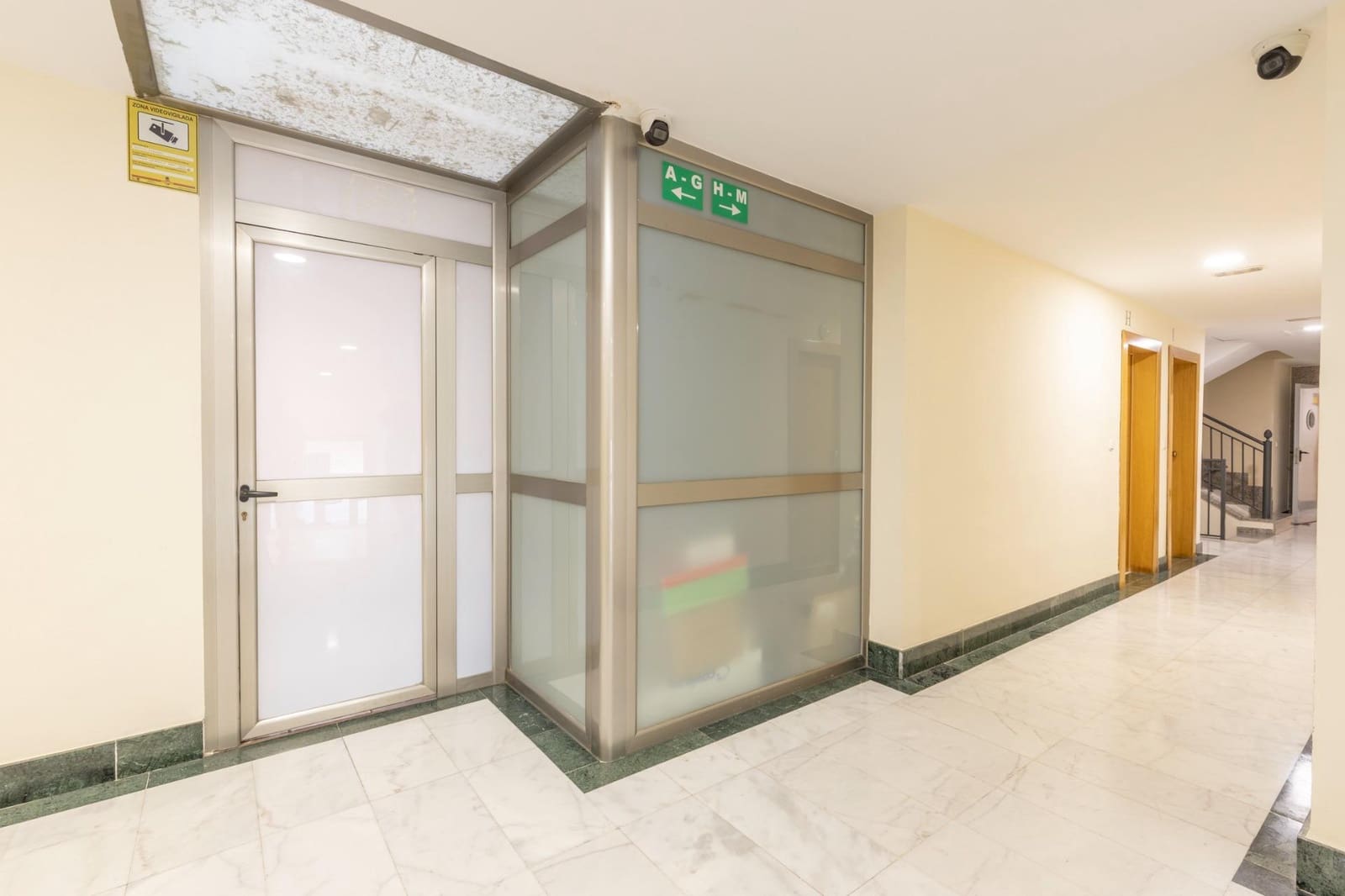 2 bedroom Apartment for sale in Santa Fe with garage - € 139,900 (Ref: 9739077)