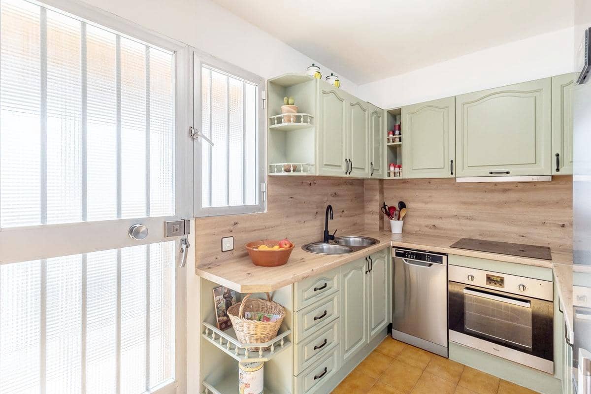 4 bedroom Terraced Villa for sale in Peligros with garage - € 219,000 (Ref: 9739079)