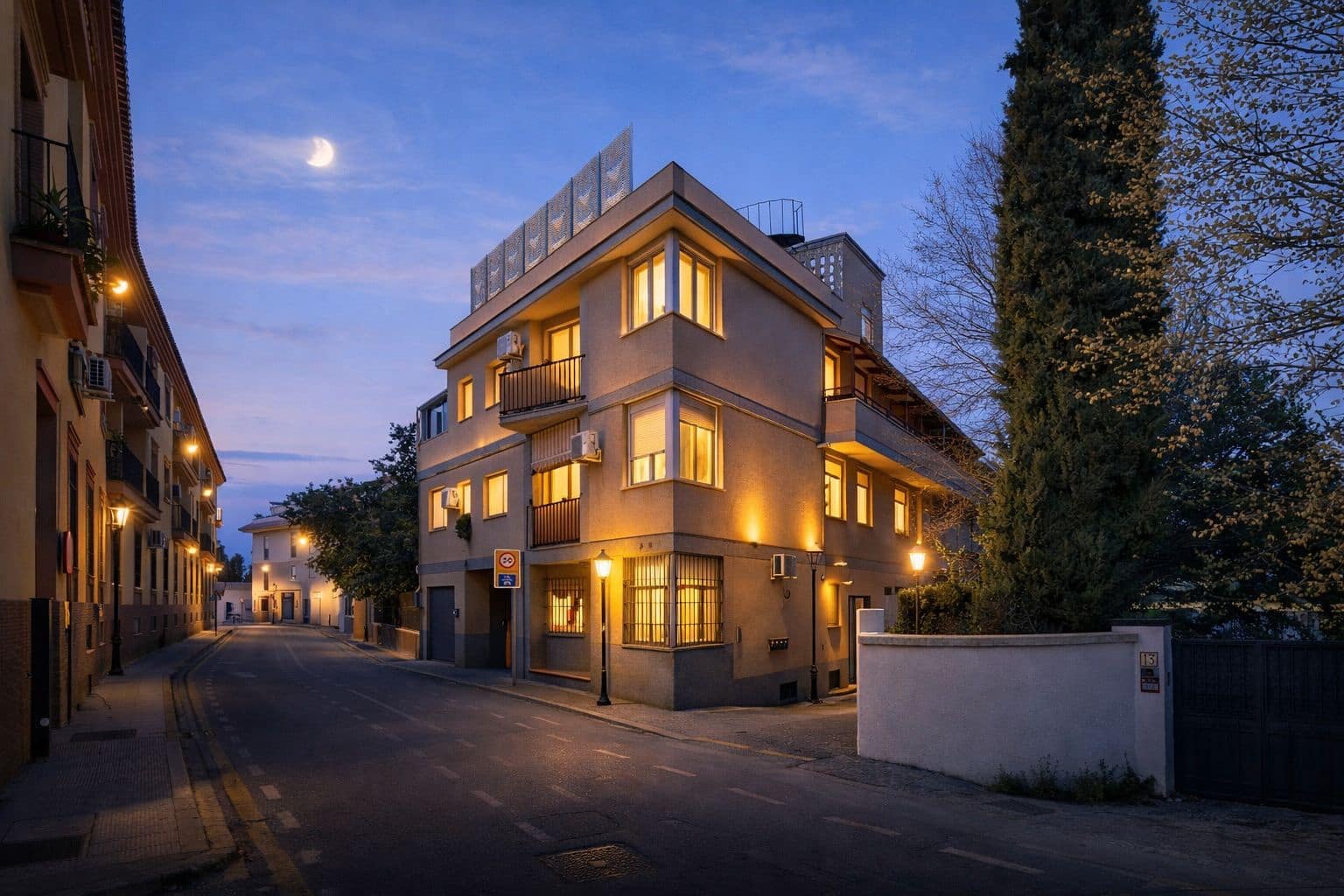 3 bedroom Apartment for sale in Ogijares with garage - € 230,000 (Ref: 9739080)