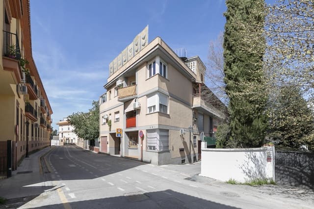 Apartamento de 3 habitaciones en Ogíjares en venta con garaje - 230.000 € (Ref: 9739080)