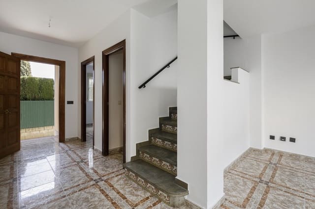 Apartamento de 3 habitaciones en Ogíjares en venta con garaje - 230.000 € (Ref: 9739080)