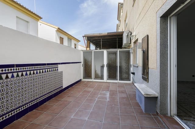 Apartamento de 3 habitaciones en Ogíjares en venta con garaje - 230.000 € (Ref: 9739080)