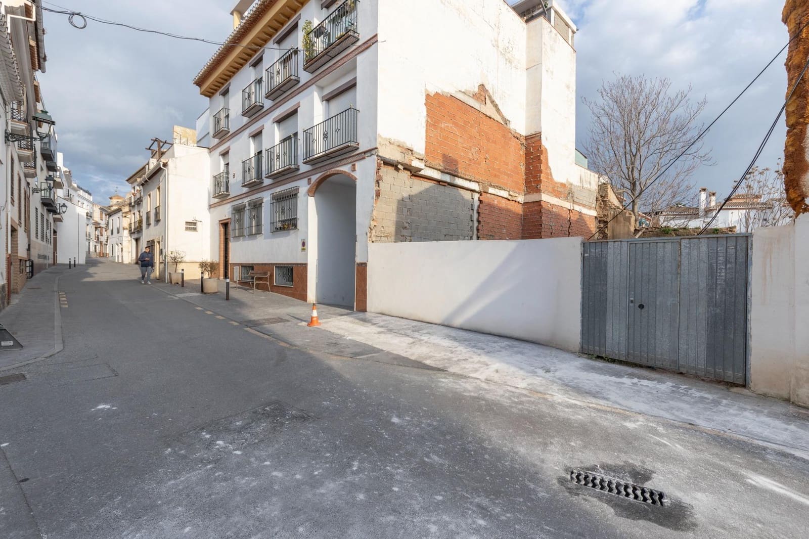 Building Plot for sale in Cajar - € 130,000 (Ref: 9748193)