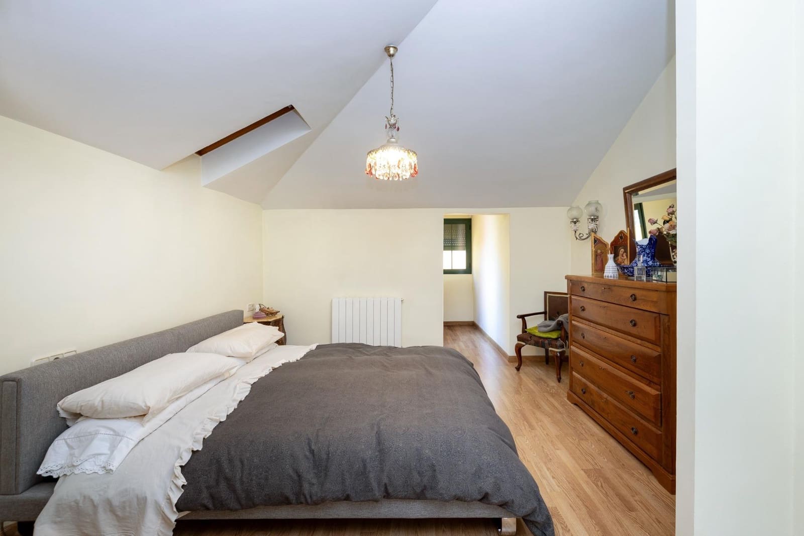 5 bedroom Terraced Villa for sale in Granada city with pool garage - € 540,000 (Ref: 9748194)