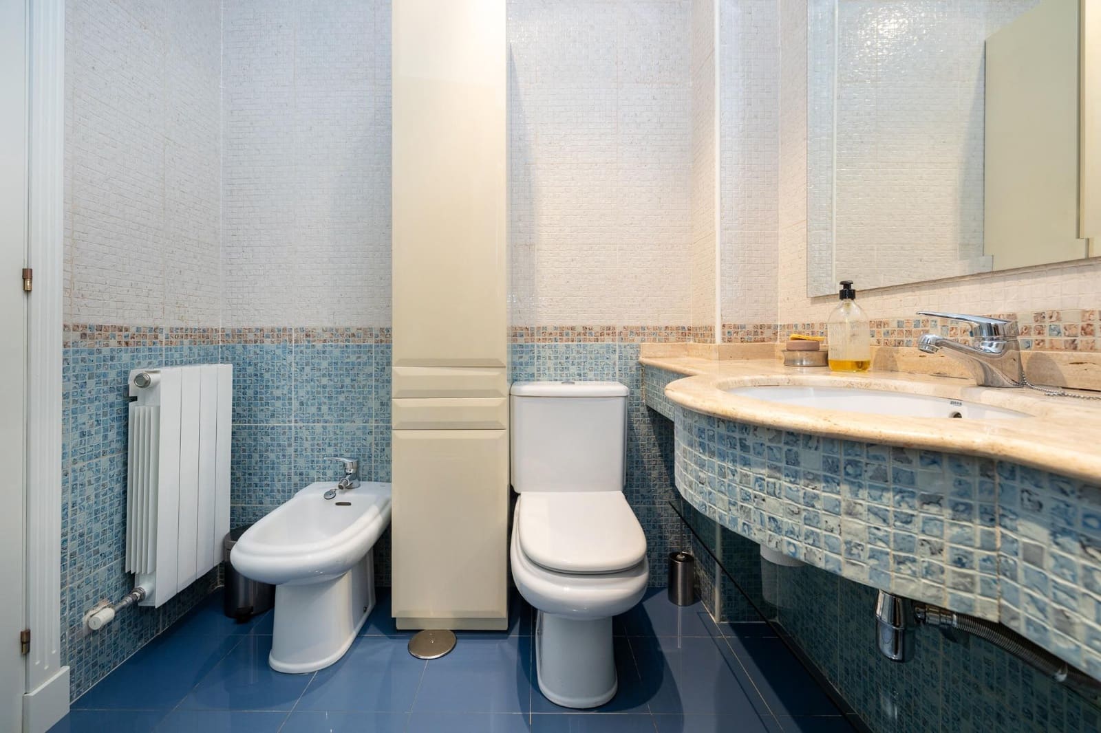 5 bedroom Terraced Villa for sale in Granada city with pool garage - € 540,000 (Ref: 9748194)