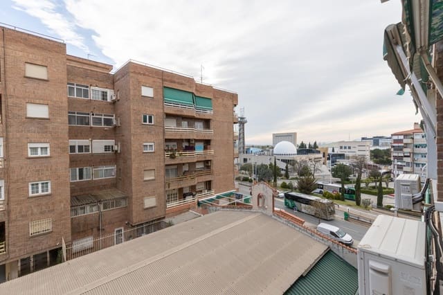 4 soveværelse Lejlighed til salg i Zaidin, Granada by med garage - € 360.000 (Ref: 9748195)