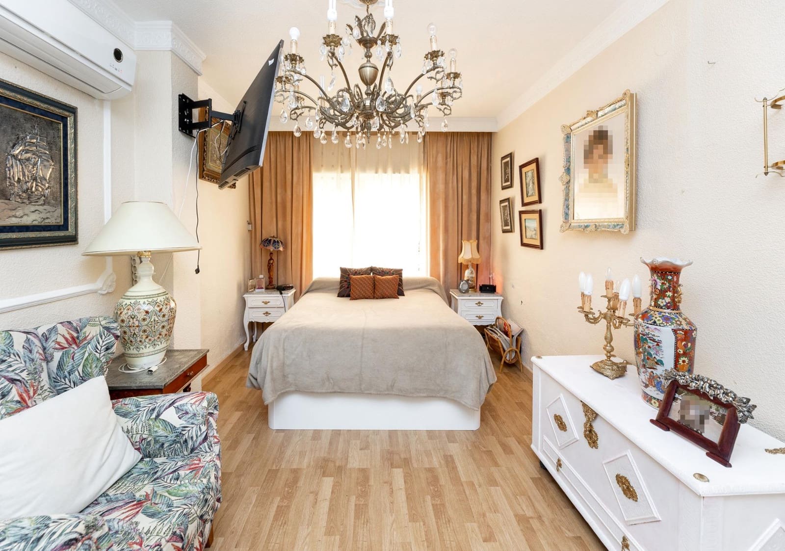 Chalet de 5 habitaciones en Albolote en venta con piscina - 300.000 € (Ref: 9748197)