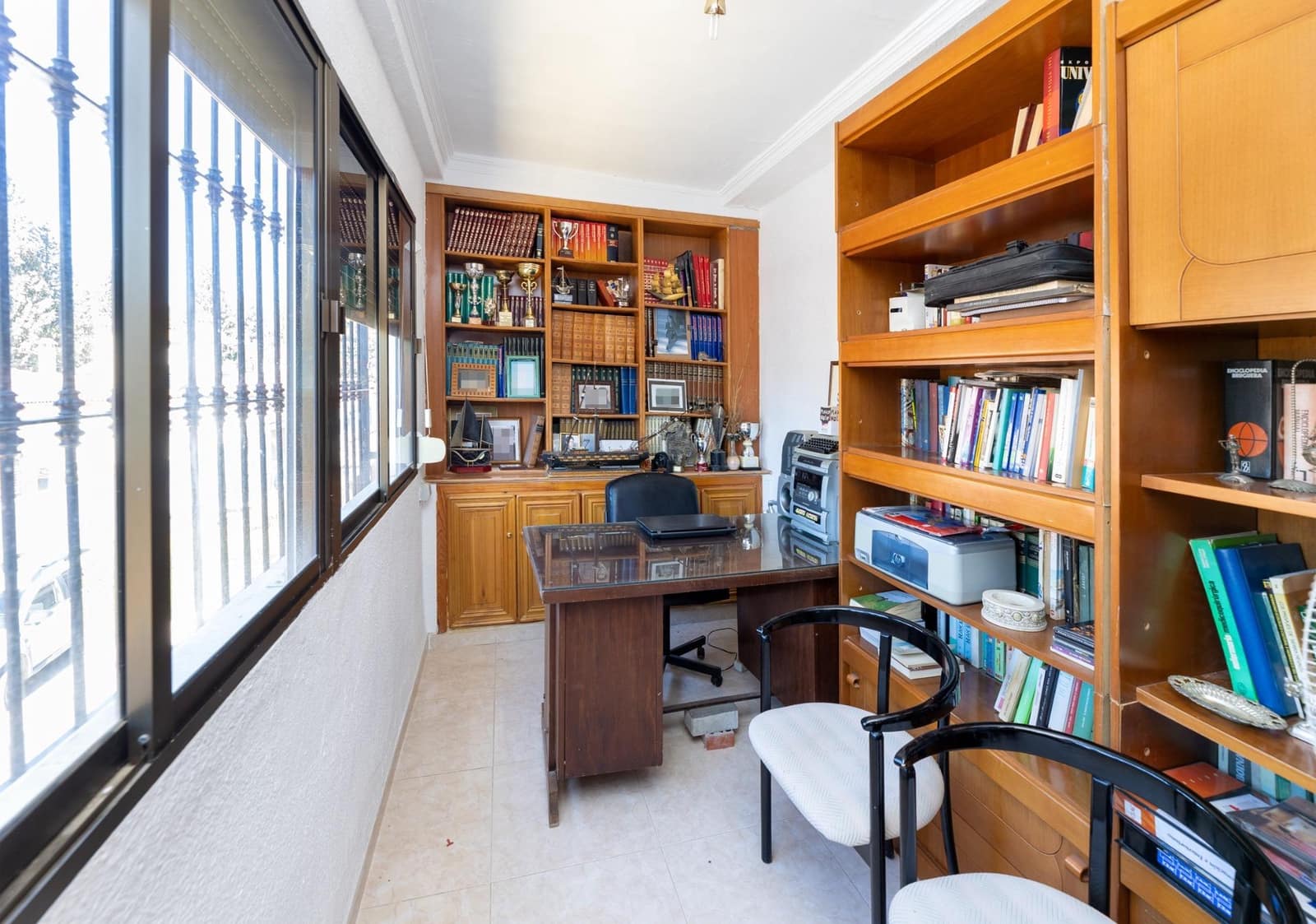 Chalet de 5 habitaciones en Albolote en venta con piscina - 300.000 € (Ref: 9748197)