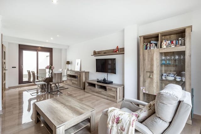 5 bedroom Terraced Villa for sale in Carretera de la Sierra, Granada city with garage - € 510,000 (Ref: 9748200)