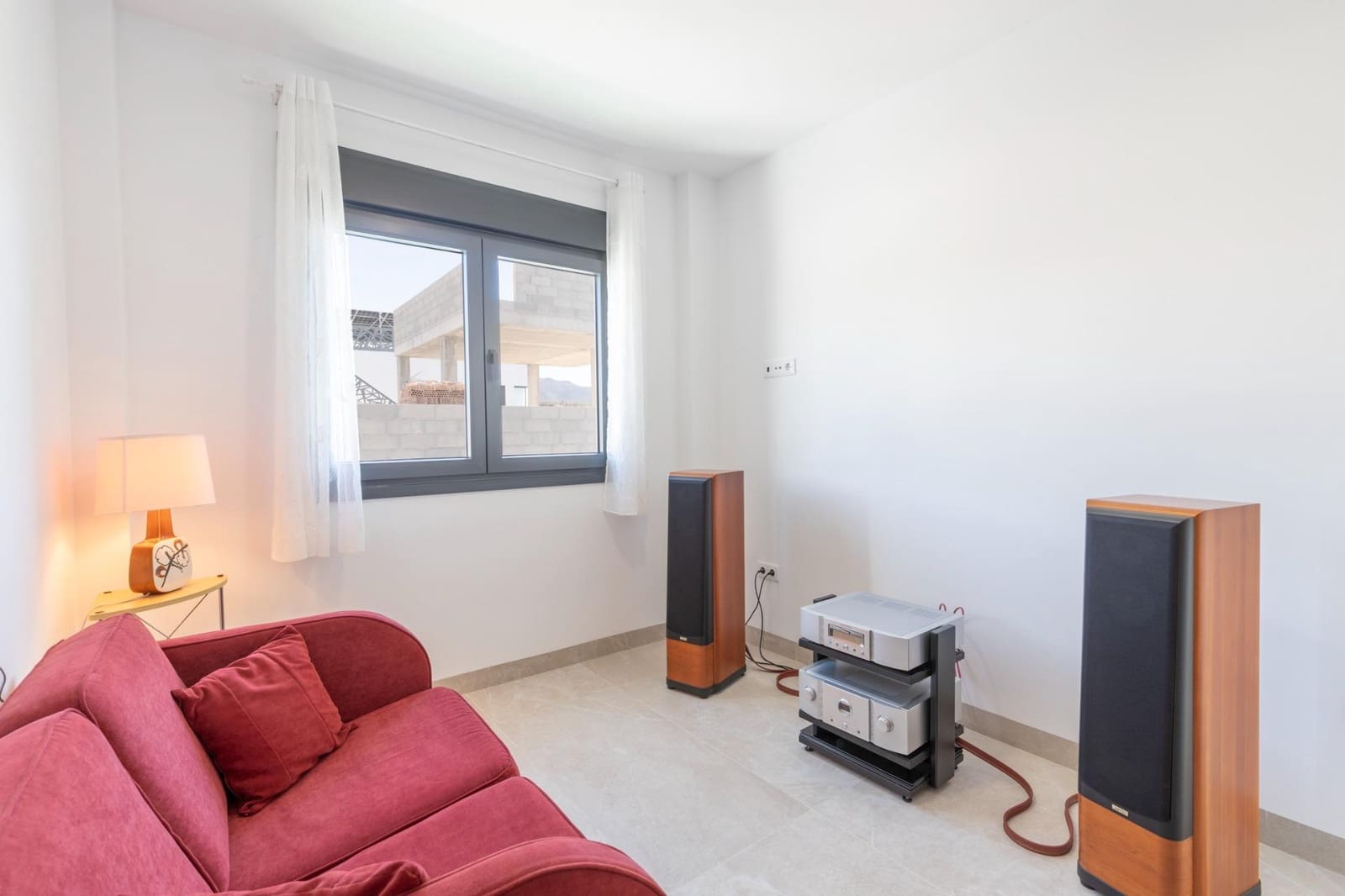 4 sovrum Villa till salu i La Zubia med pool garage - 395 000 € (Ref: 9748202)