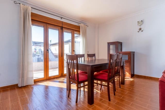 6 soveværelse Bungalow til salg i Peligros med garage - € 415.000 (Ref: 9748203)