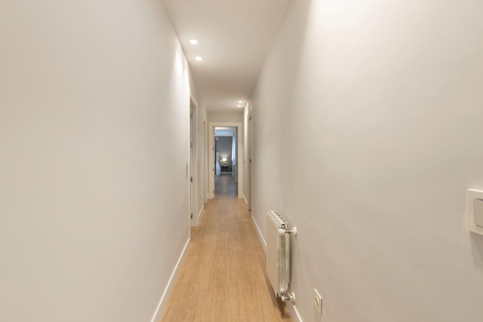 4 soveværelse Lejlighed til salg i Granada by - € 490.000 (Ref: 9752294)