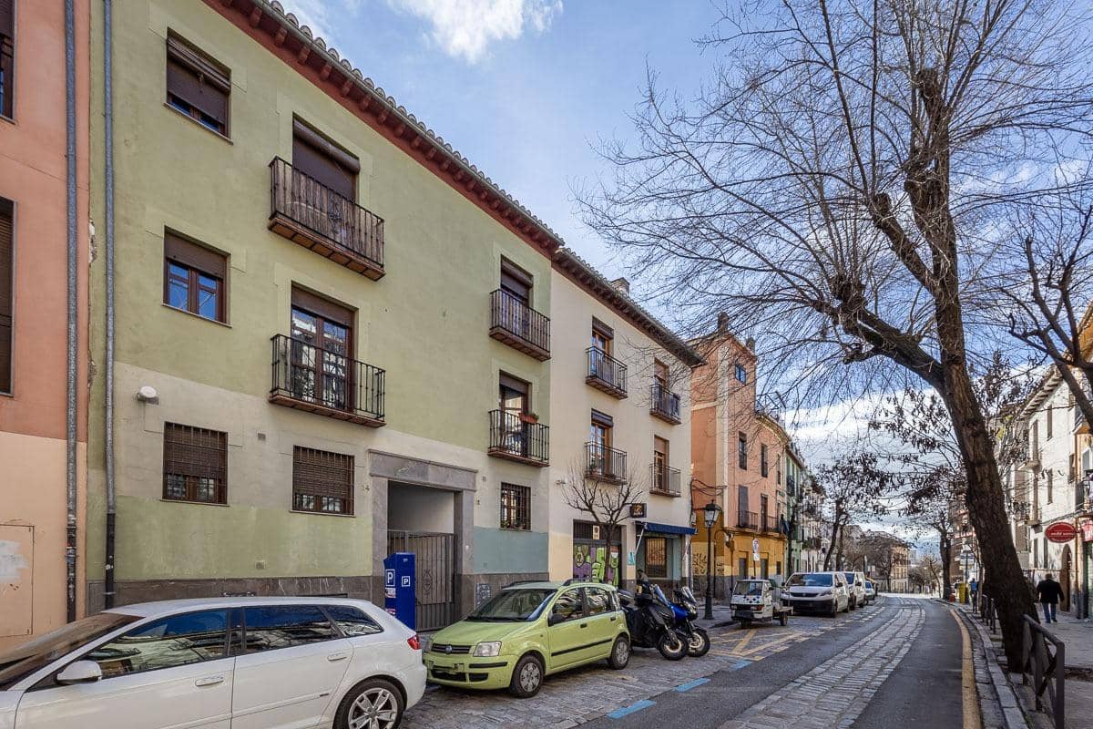 2 sovrum Lägenhet till salu i Granada stad - 245 000 € (Ref: 9752297)
