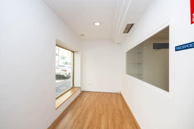 Commerciale in vendita in Centro, Granada città - 269.000 € (Rif: 9755960)