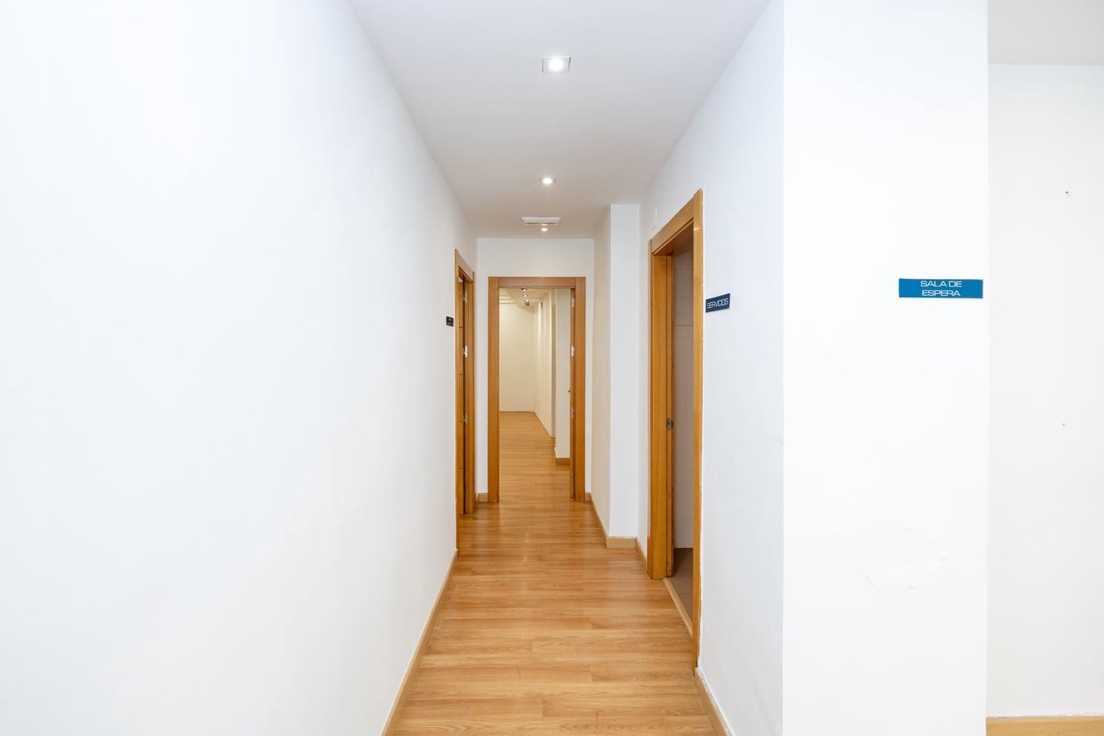 Commerciale in vendita in Granada citta - 269.000 € (Rif: 9755960)