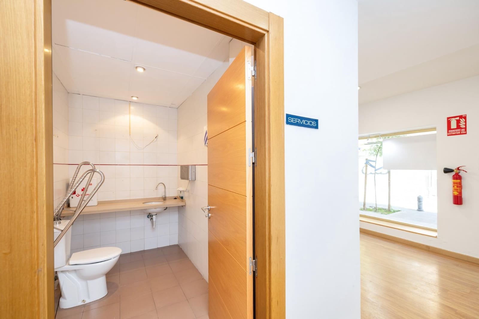 Commerciale in vendita in Granada citta - 269.000 € (Rif: 9755960)