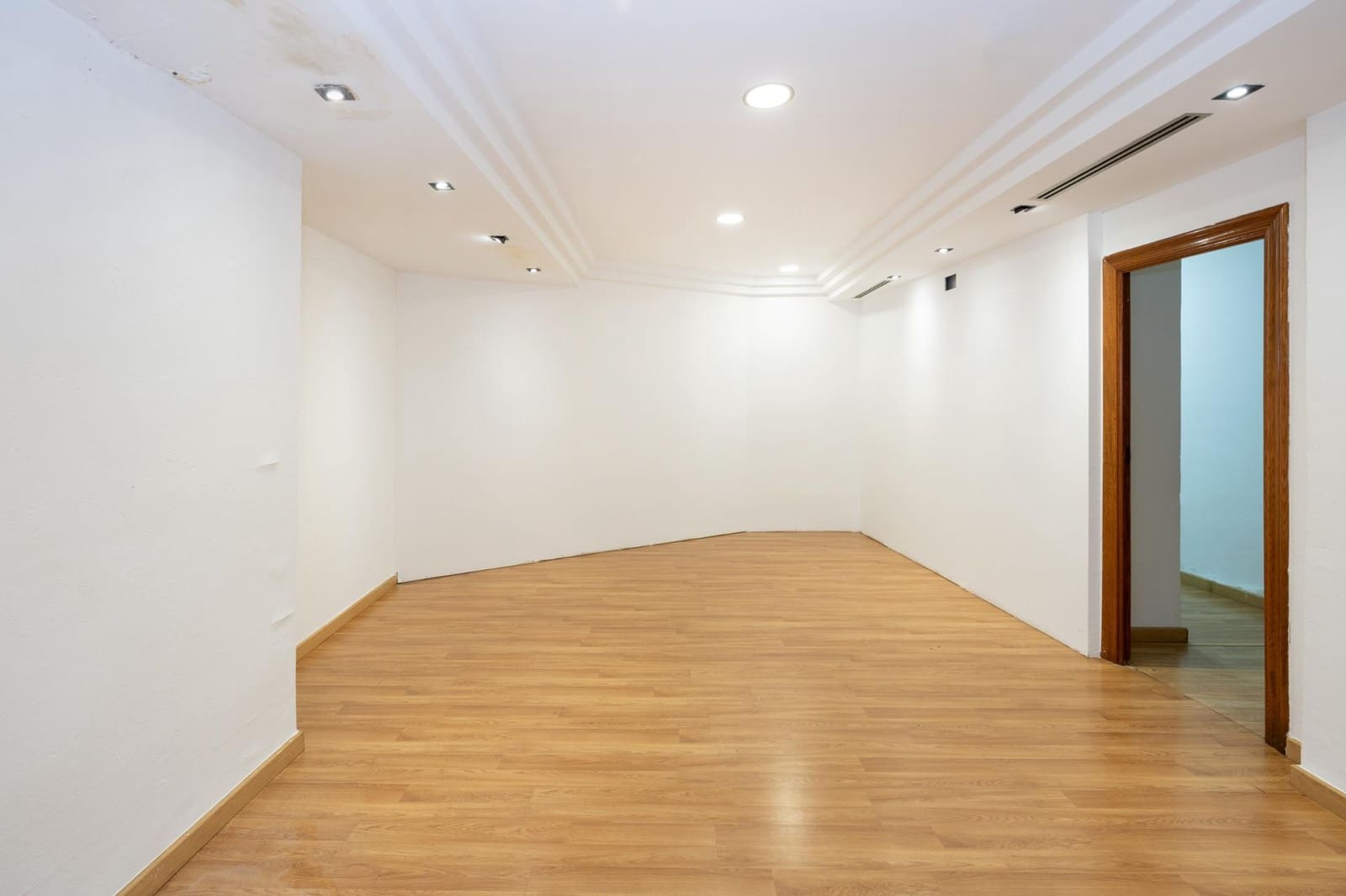 Commerciale in vendita in Granada citta - 269.000 € (Rif: 9755960)