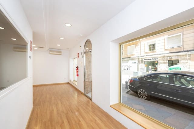 Commerciale in vendita in Centro, Granada città - 269.000 € (Rif: 9755960)