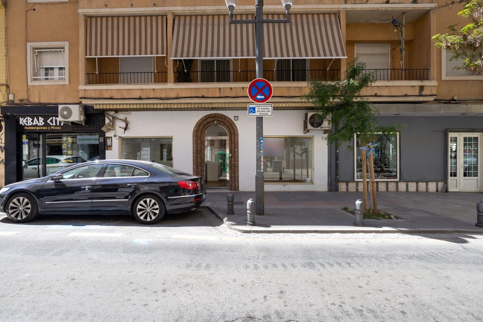Commerciale in vendita in Granada citta - 269.000 € (Rif: 9755960)