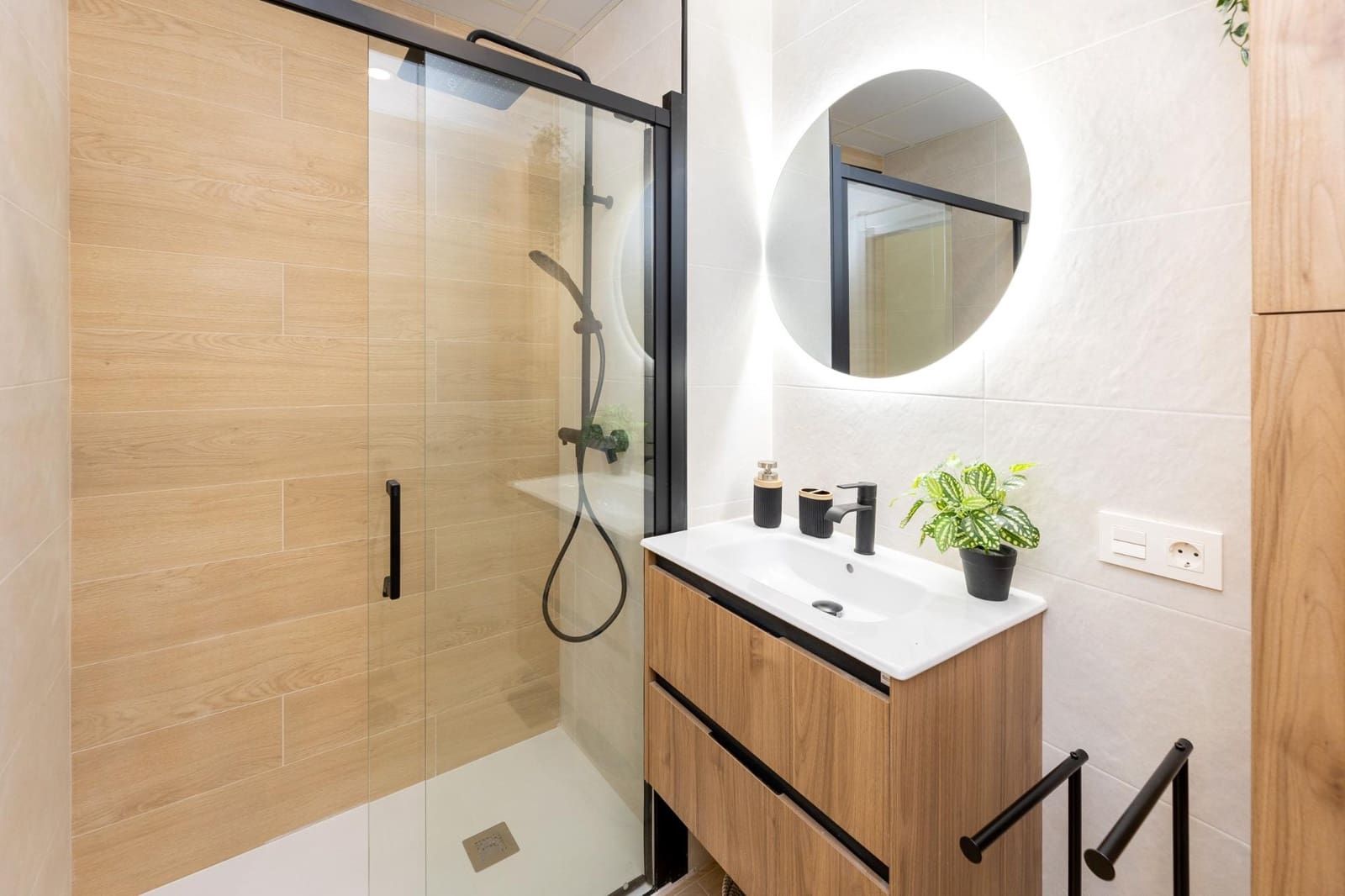 2 quarto Apartamento para venda em Granada cidade - 169 000 € (Ref: 9755961)